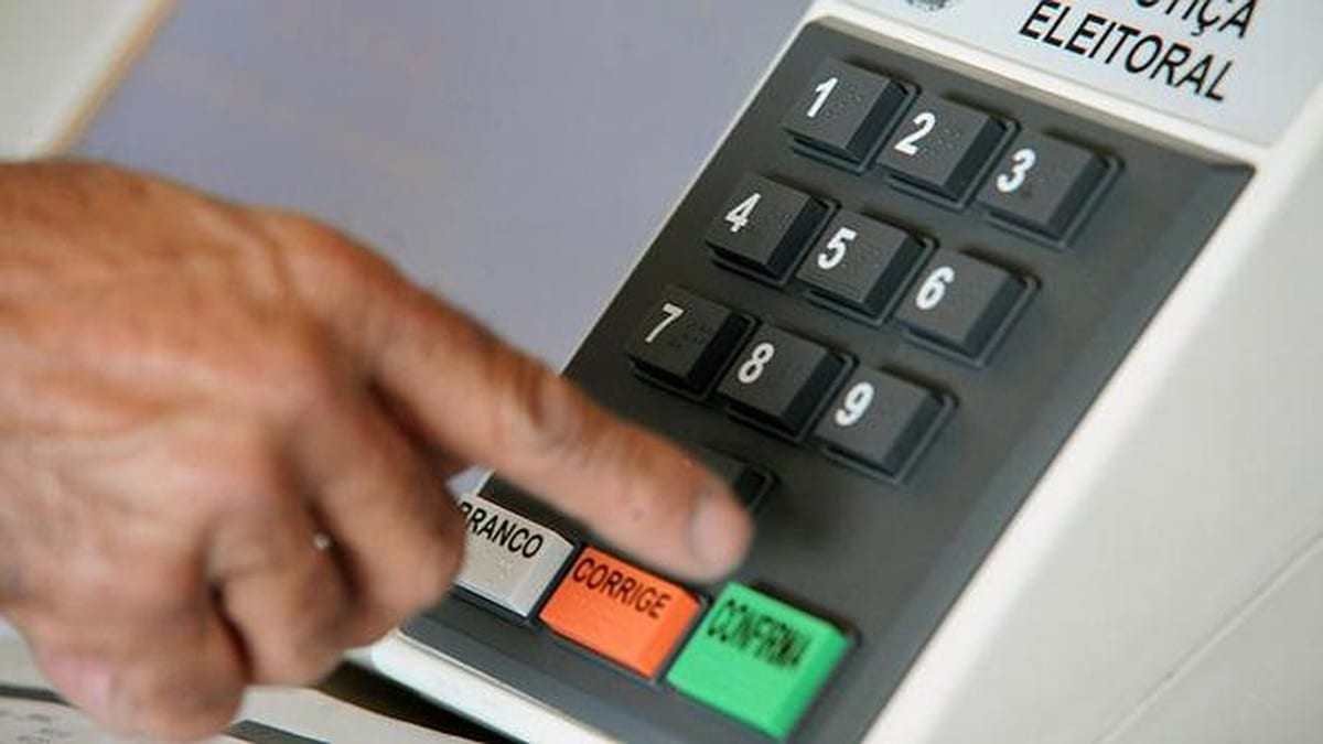 Eleitores 60+ crescem no país e cobram mais do que políticas para saúde e aposentadoria
