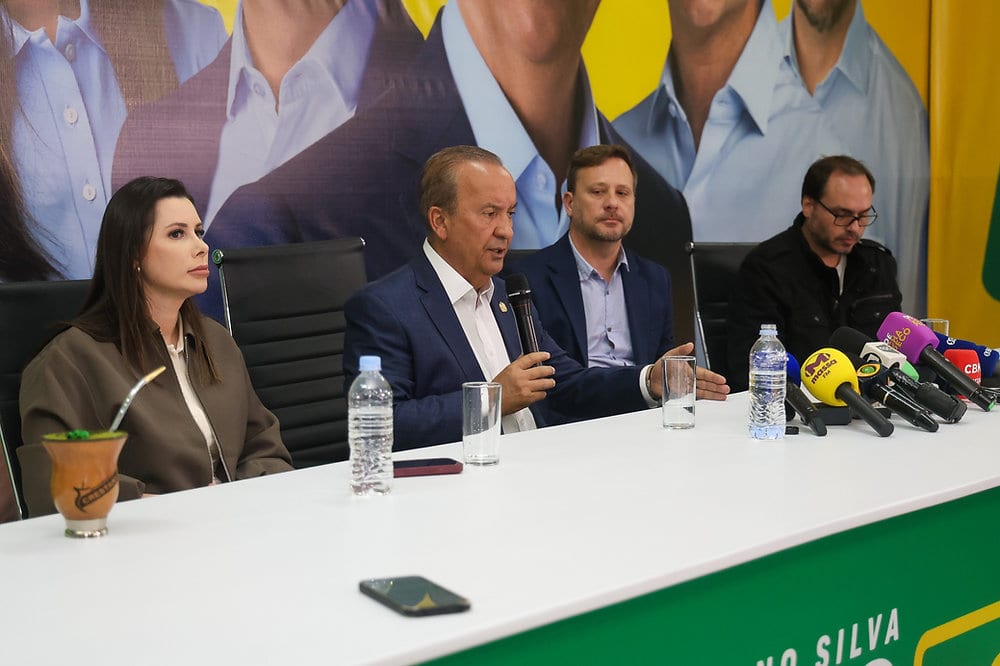 Jorginho Mello projeta grandes obras e planeja Santa Catarina para os próximos 30 anos