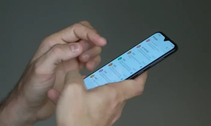 Anatel diz que liberar internet móvel nas eleições pode derrubar redes