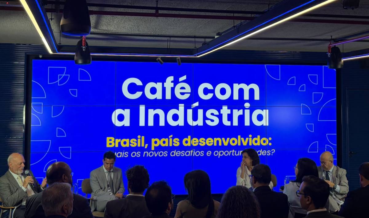 ABDI promove debate sobre futuro da indústria brasileira