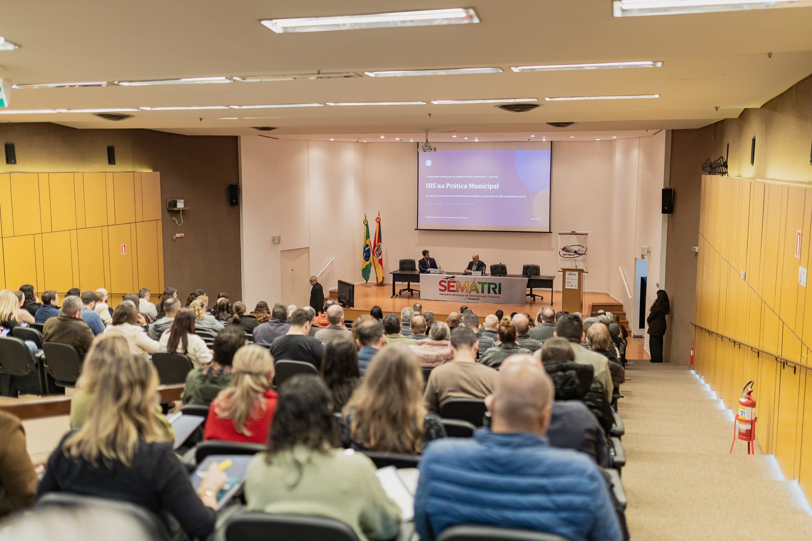 Canoas reúne 57 municípios no 2º Seminário Municipal de Administração Tributária