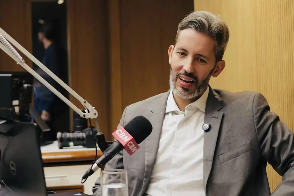 Leandro Grass faz caminhada no Varjão e se reúne com lideranças políticas no DF