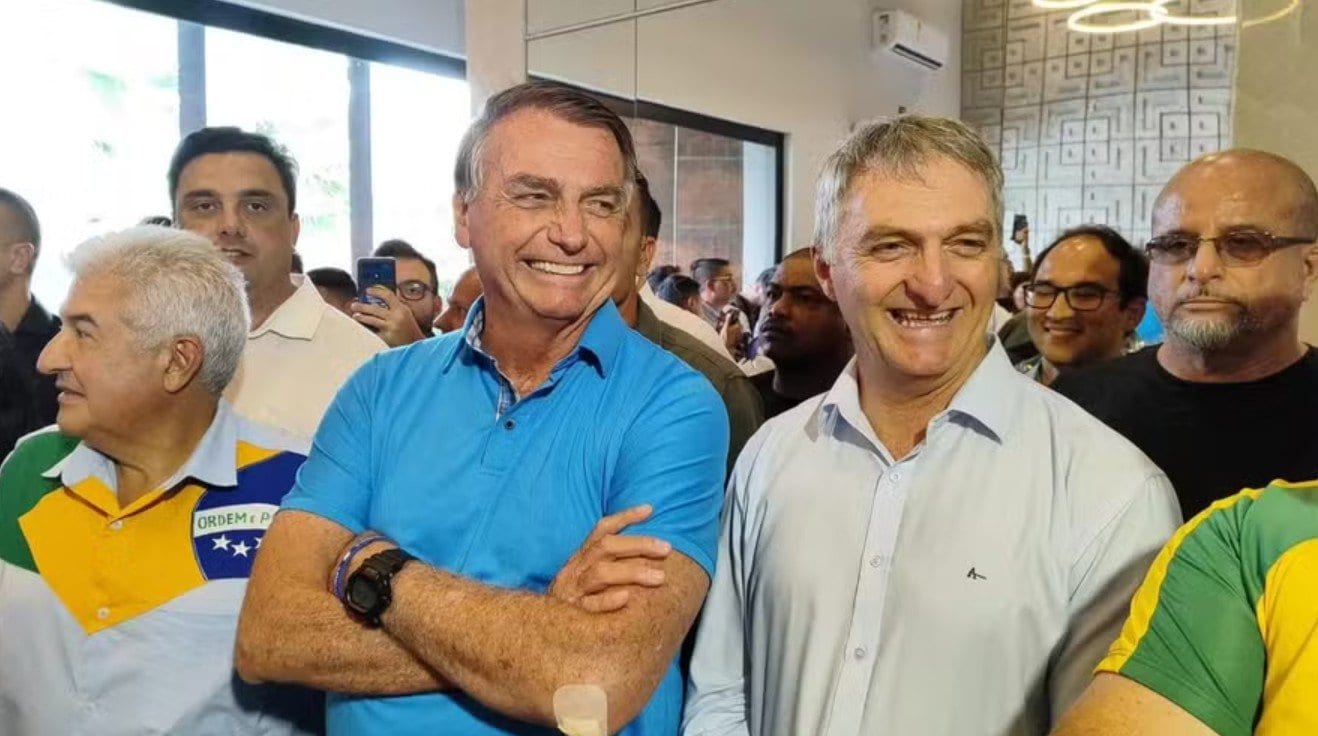 Renato Bolsonaro, irmão de Jair, conquista vaga na Câmara com quase 380 mil votos