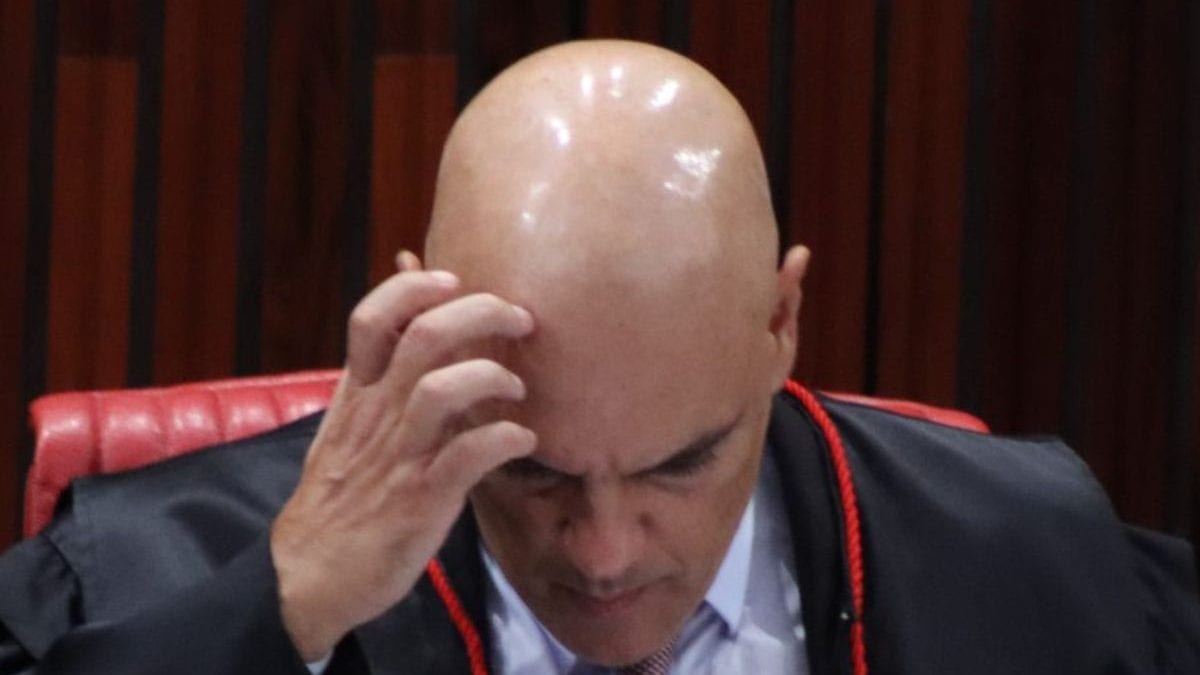 ‘Bomba atômica’ e ‘terremoto político’: o que imprensa internacional disse sobre mensagens entre Vorcaro e Moraes
