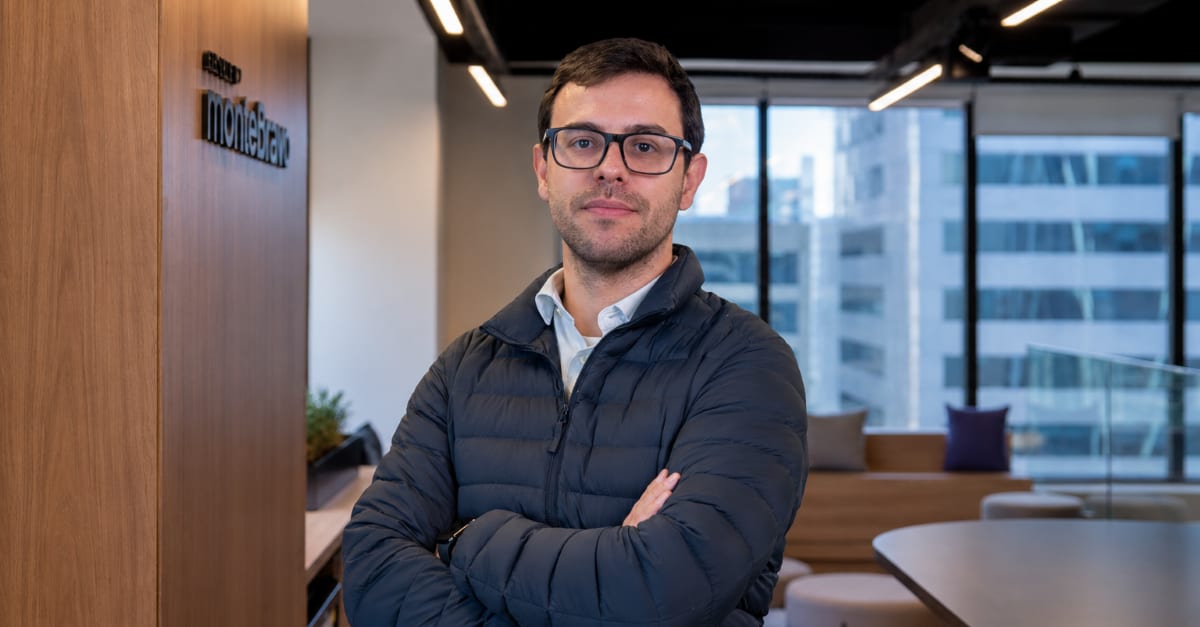 Vale investir na Bolsa depois da ‘segunda-feira sangrenta’? Estrategista da Monte Bravo diz quais setores olhar, mas tem