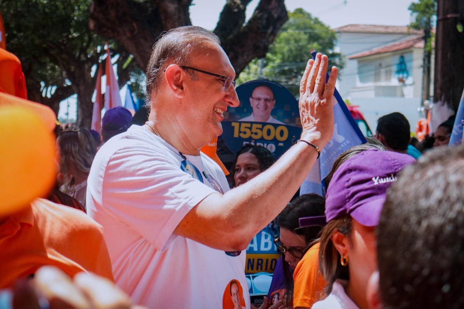 Fábio Henrique propõe microcrédito do Banese para pequenos negócios