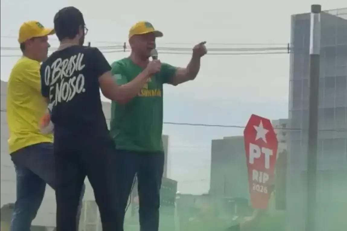 'Reafirmo que nossas convicções permanecem firmes', diz Coronel ao comentar derrota de Flávio