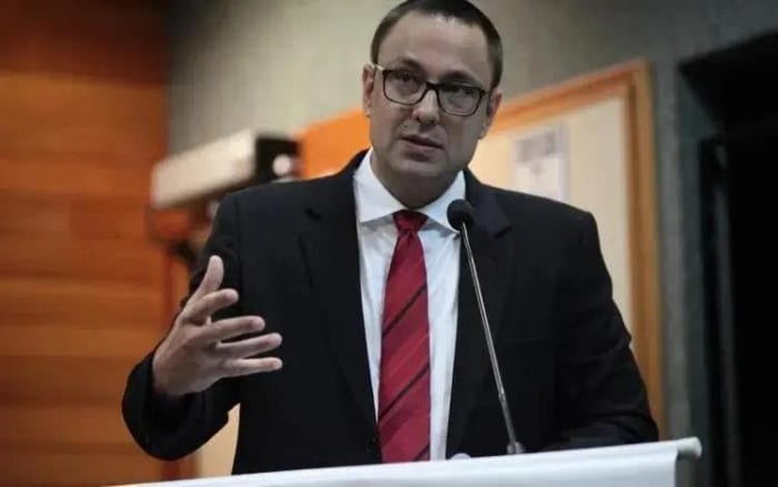 Ralf Zimmer confirma presença no Debate VOXX em Tubarão