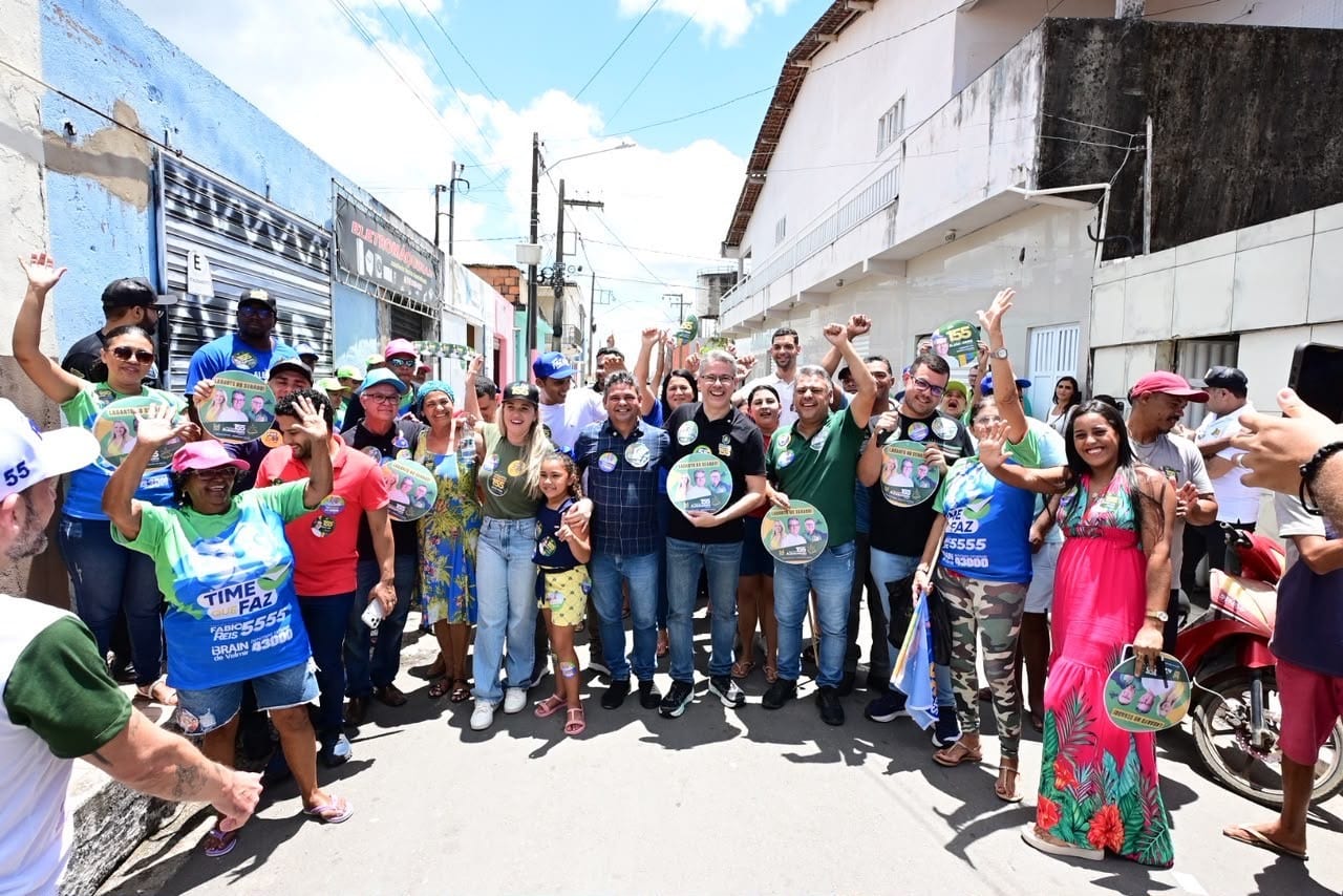 Delegado Alessandro recebe apoio em três feiras de Lagarto, 27 de agosto