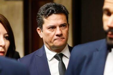 Justiça Eleitoral do Paraná proíbe Moro de divulgar dados sem indecisos