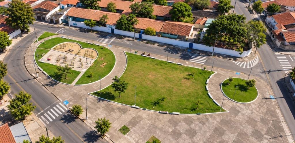 Pindamonhangaba prepara arborização em praças e avenida do Araretama