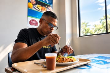 Restaurante Popular de Araguaína serve mais de 21 mil refeições em setembro a R$ 4,30