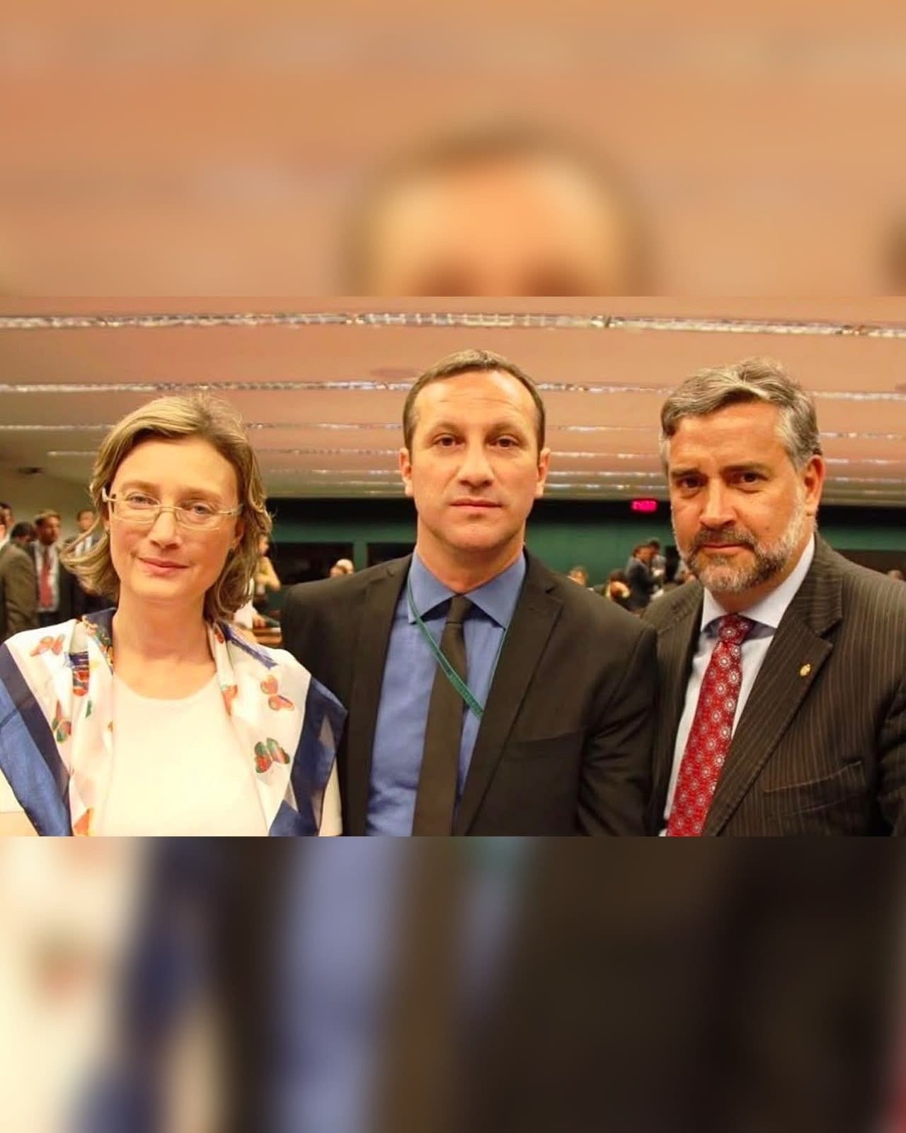 Pimenta publica foto de Sanderson com Maria do Rosário e diz “Conhecereis a verdade”