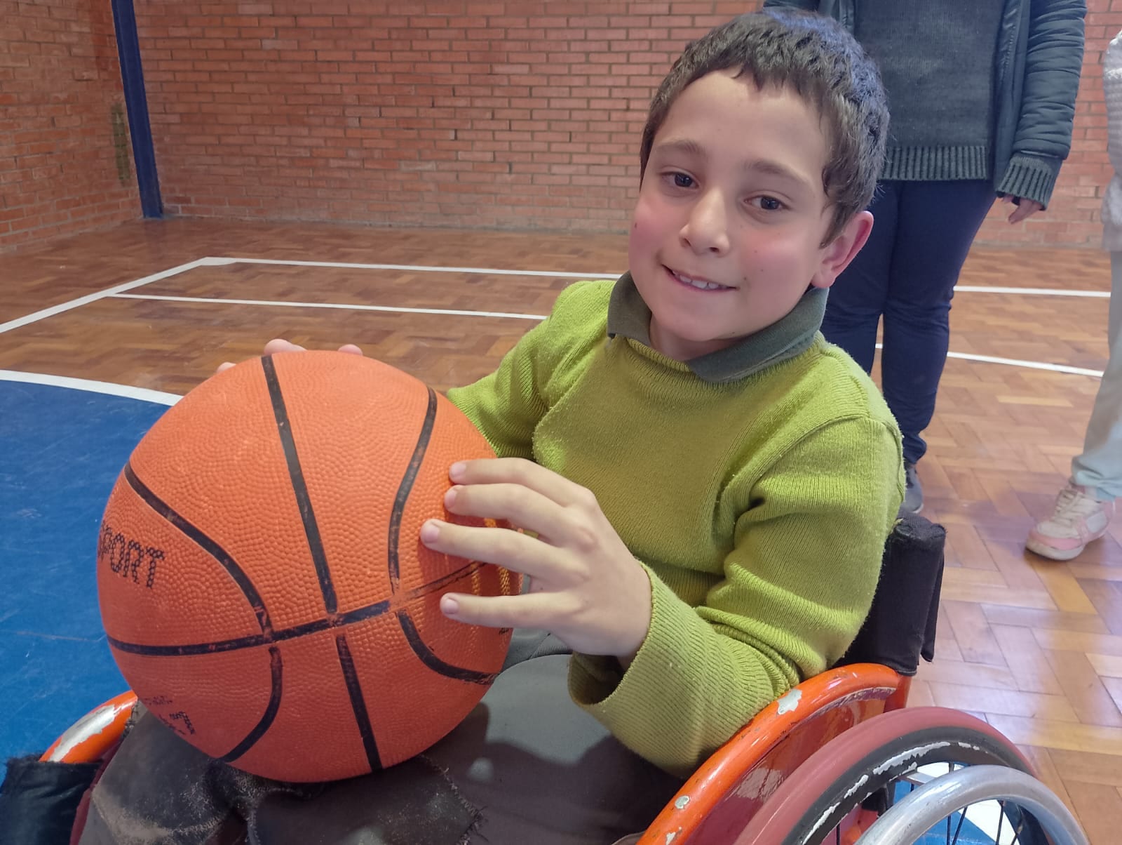 FOTOS: Entre o esporte e o sonho de ser cantor