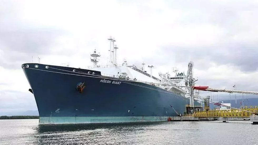 Terminal de Regaseificação promove força-tarefa para testar protocolos de segurança no Porto de Santos