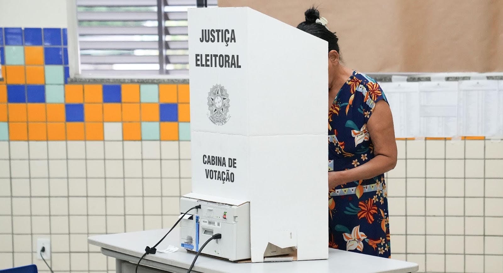 Ausente no primeiro turno? Sem problema, o voto no segundo ainda é garantido.