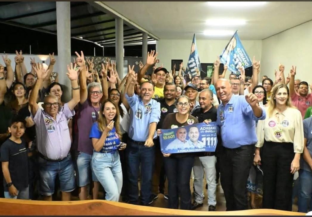 Adriano do Baldy reúne enorme multidão em Acreúna