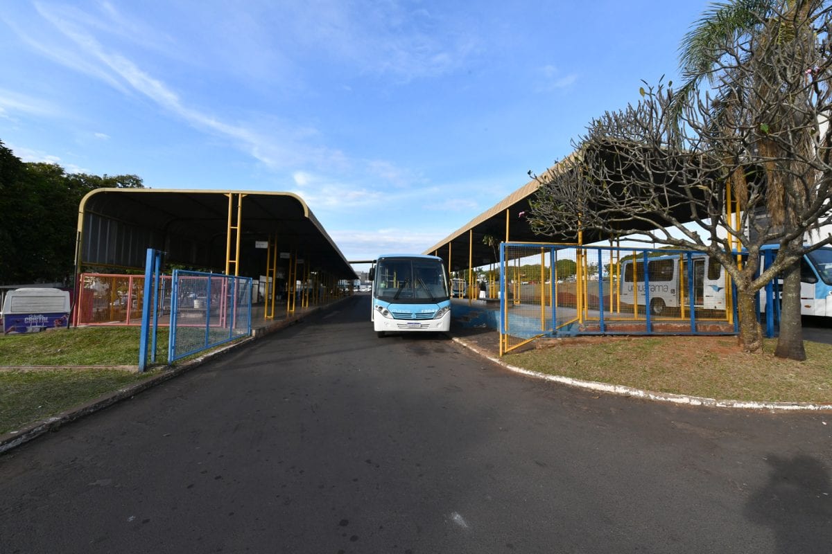 Umuarama oferece transporte público gratuito neste domingo para votar