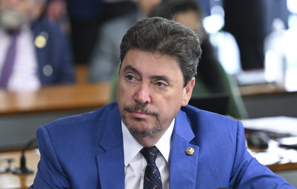 Estreia de Wilder Morais na propaganda eleitoral destaca orgulho goiano e desafios do Estado