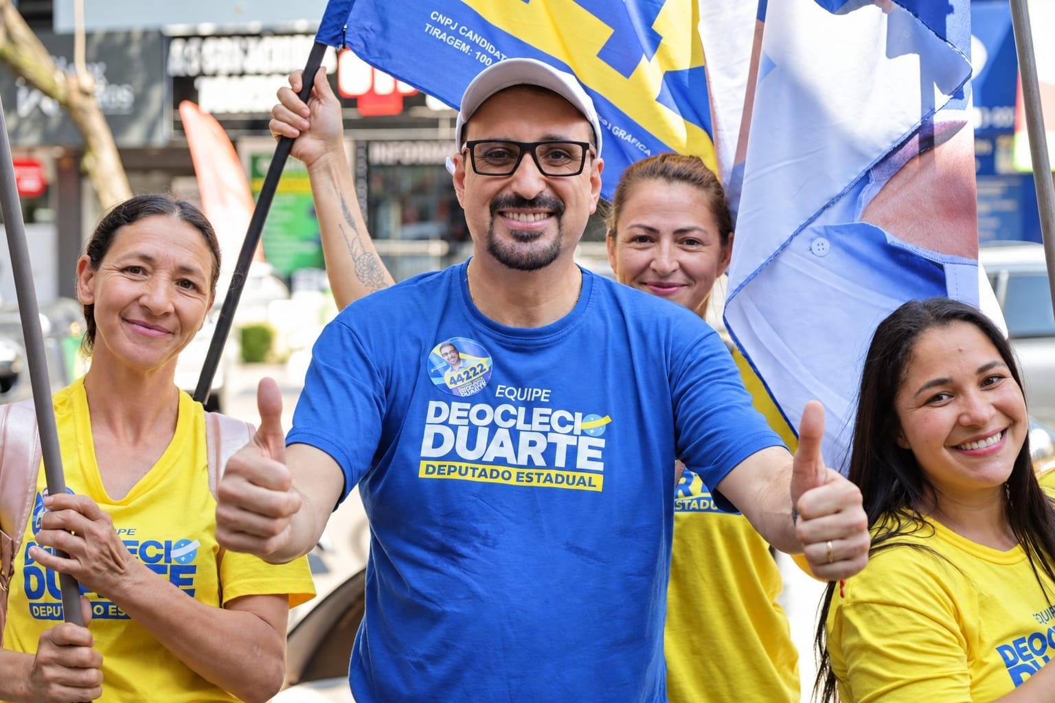 Deoclecio Duarte reúne centenas em caminhada em Foz do Iguaçu