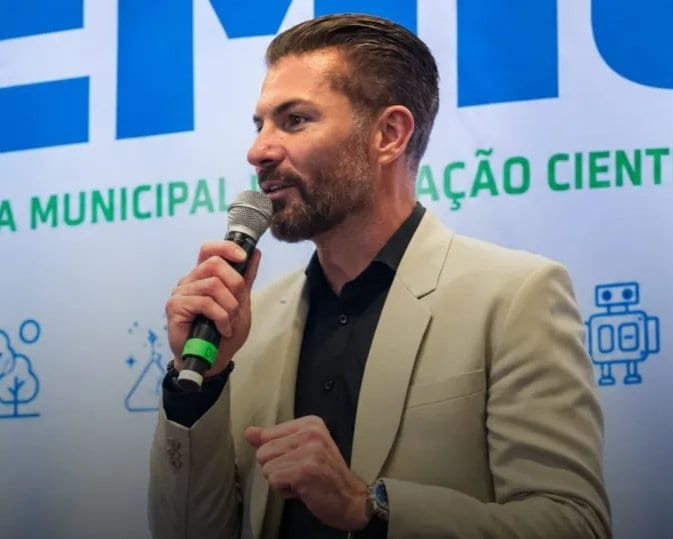 Ceprol critica declarações de prefeito de Novo Hamburgo contra a categoria dos professores e professoras