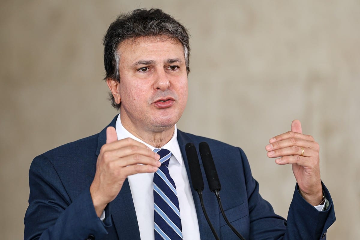 Camilo pede a Alcolumbre votação da PEC da Segurança antes do 2º turno