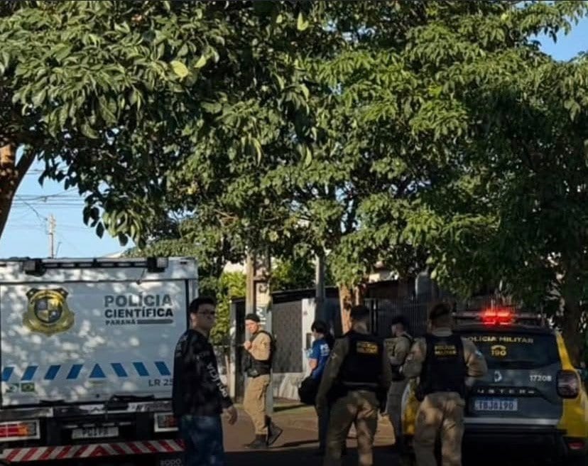 Funcionário da Prefeitura é morto a tiros na frente de residência em Floresta