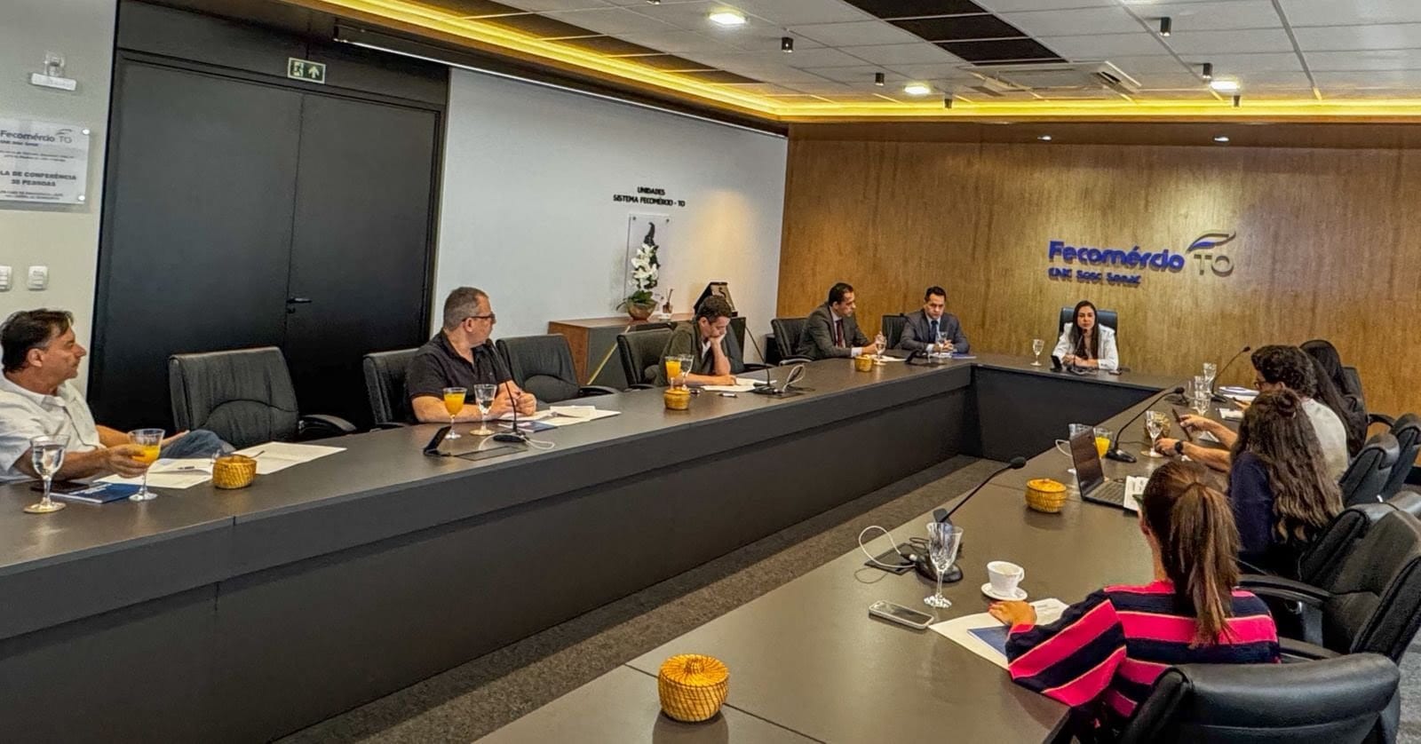 Fecomércio reúne candidatos ao Governo em Palmas