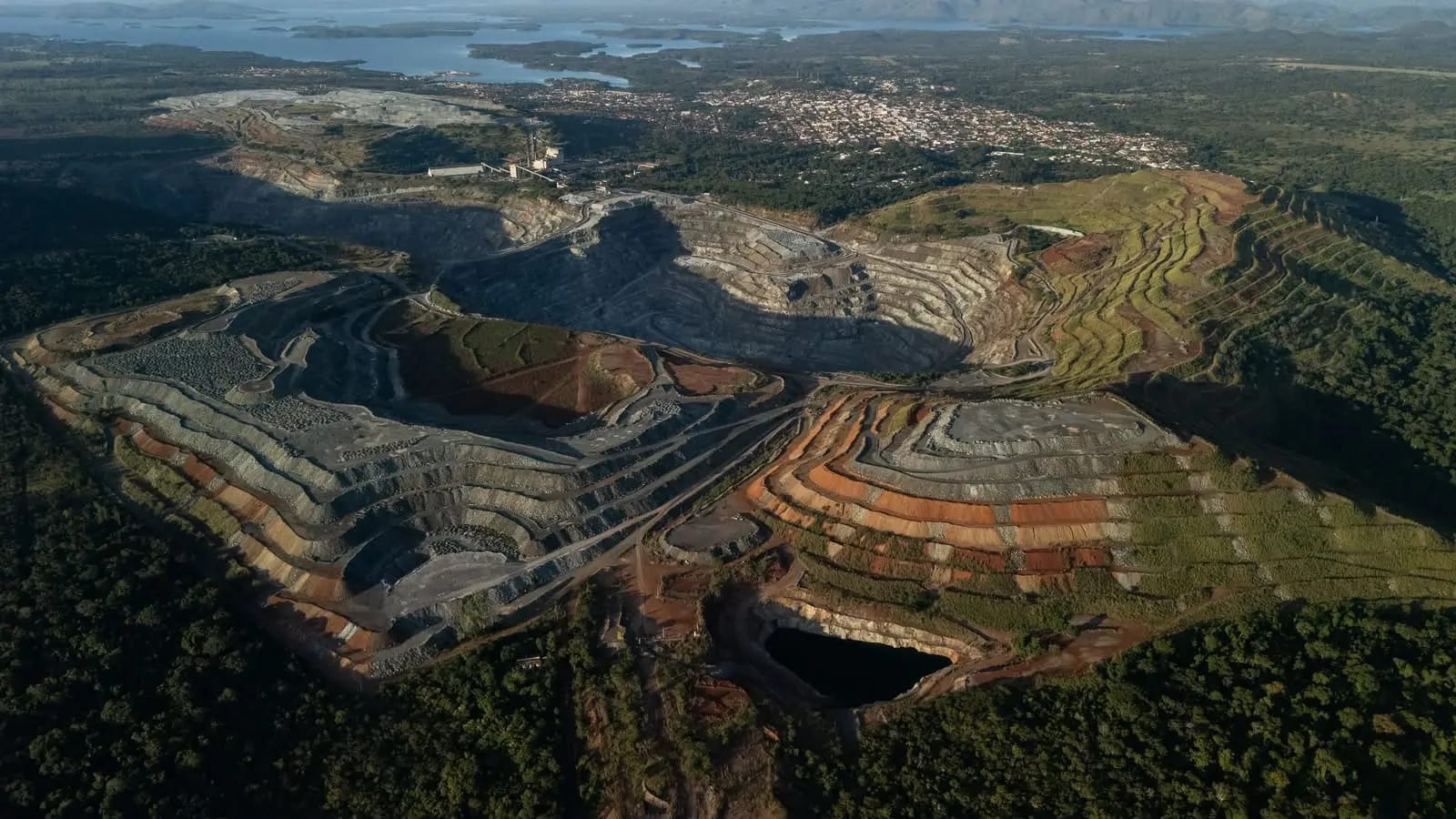 Brasil cria política para minerais críticos; Goiás já tem lei e fundo