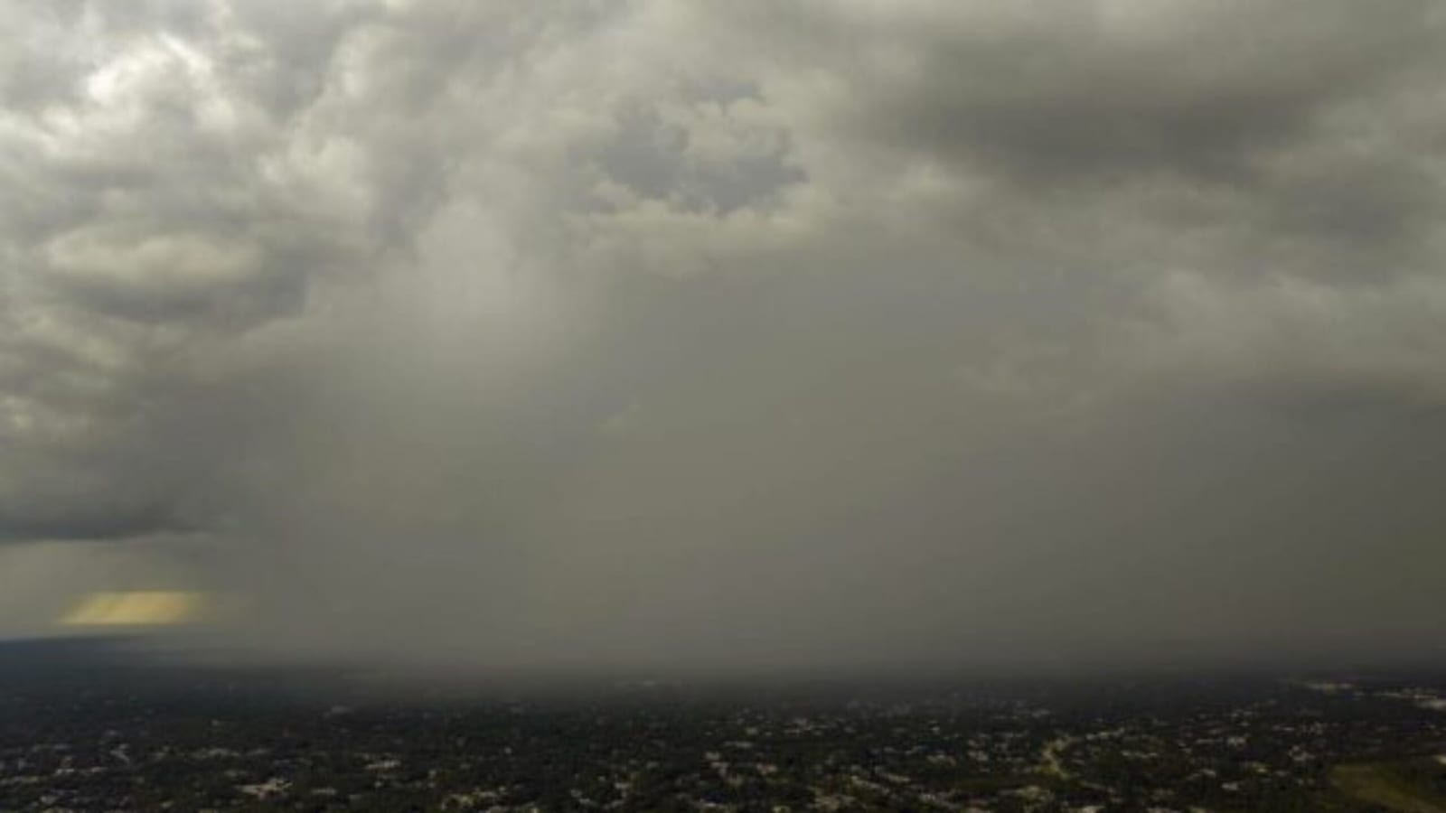 Tempestade chega com chuva forte, granizo e ventos de até 60 km/h entre os dias 29 e 31; veja as áreas em alerta