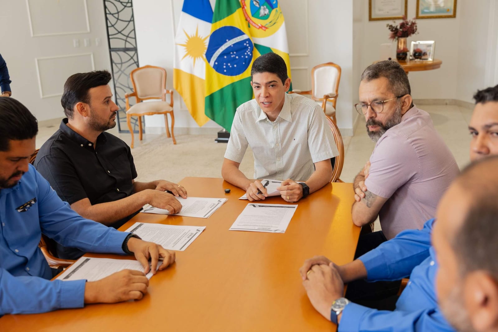 Com investimento de R$ 36 milhões, prefeito Celso Morais autoriza obras de pavimentação e drenagem em 72 trechos de Para