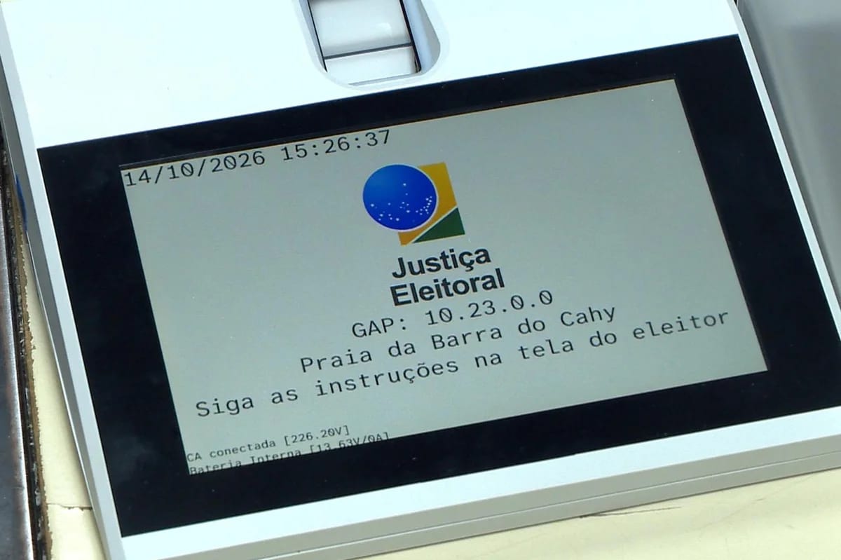 Justiça Eleitoral inicia preparação das urnas para o segundo turno das eleições em Passo Fundo