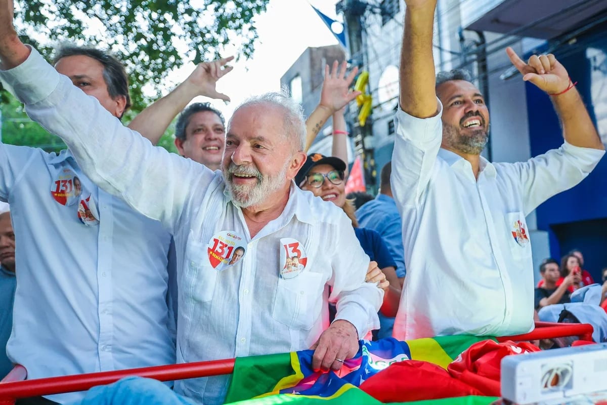 Com PT sob risco no Ceará, Lula planeja ato com Elmano no Cariri