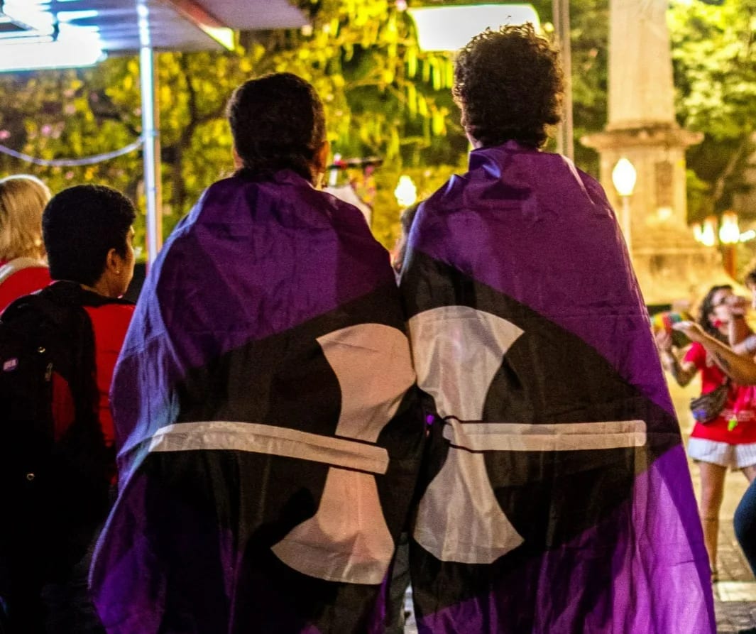 Você já votou em sapatão?