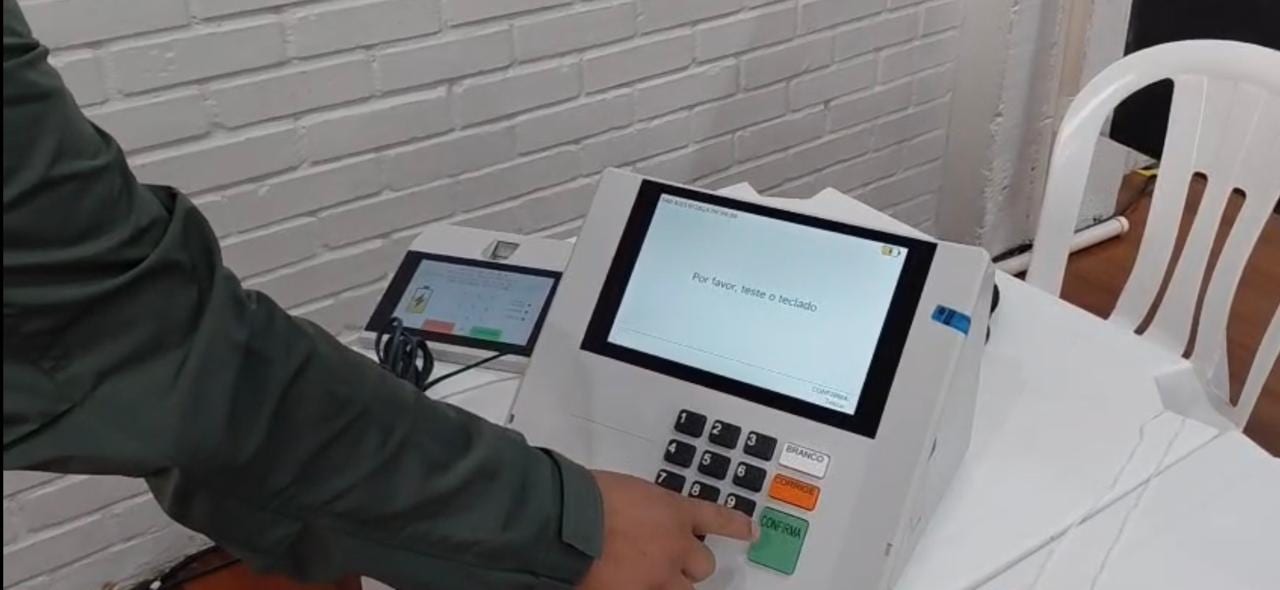 Urnas eletrônicas já estão distribuídas em Caxias do Sul para votação neste domingo (4)