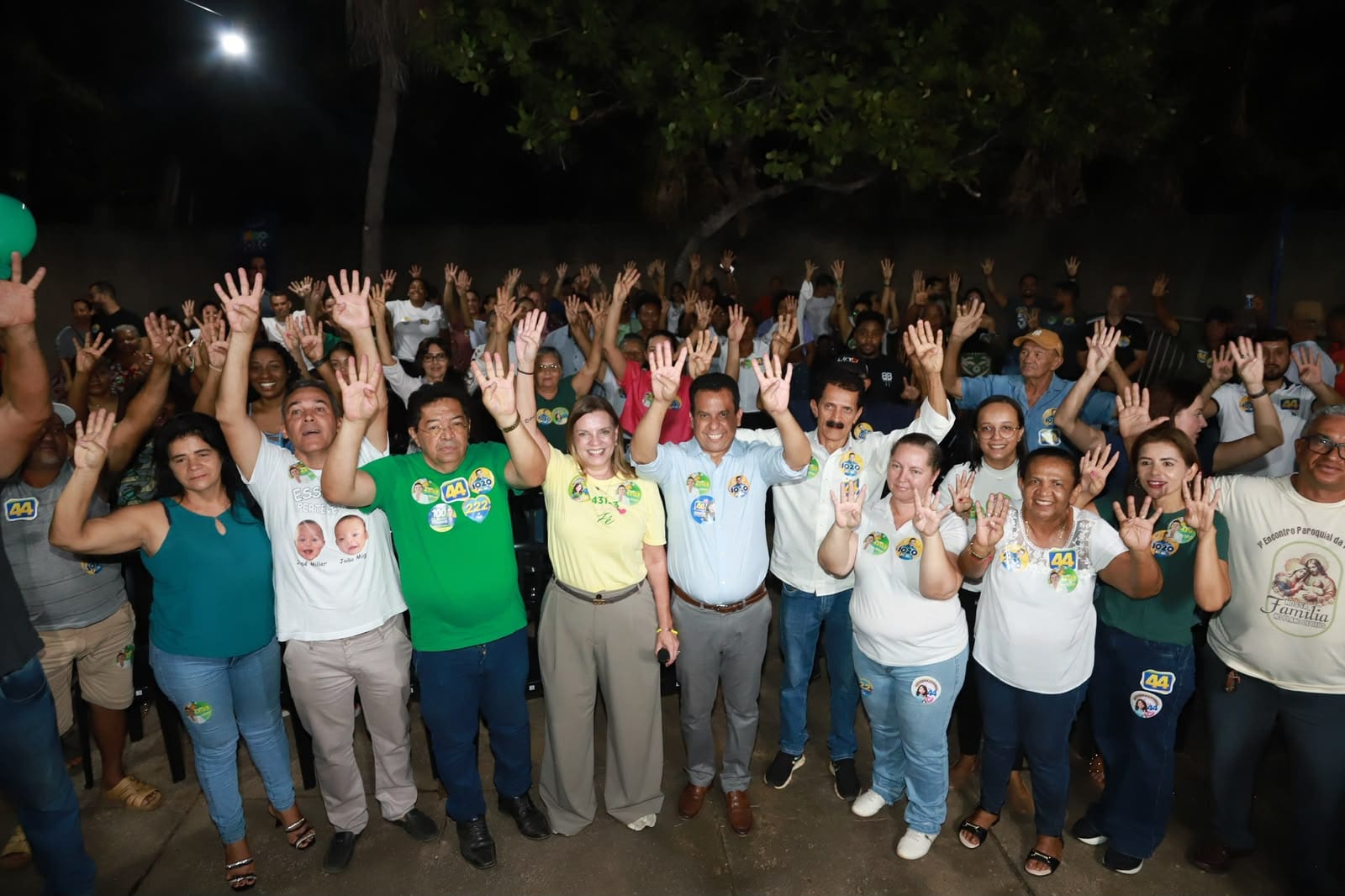 Claudia Lelis percorre quatro municípios do Sudeste do Tocantins em um dia