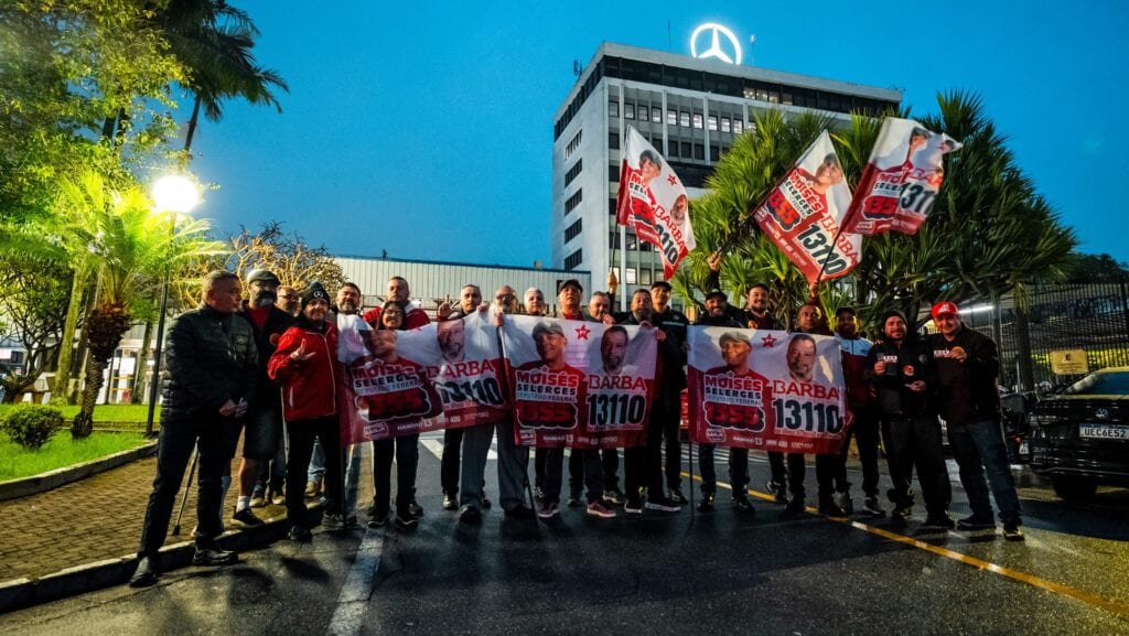 Moisés Selerges leva Bancada dos Trabalhadores à portaria da Mercedes