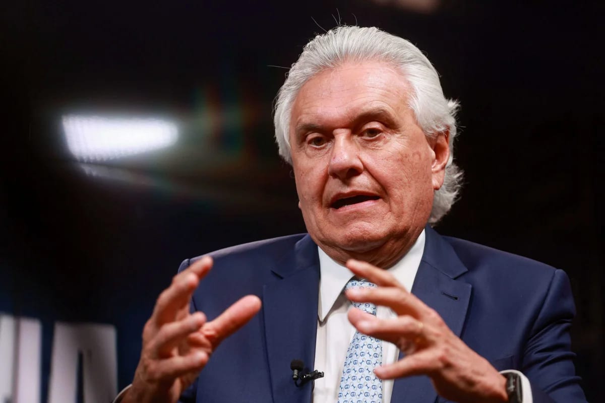 Caiado diz que progressão escolar cria "analfabetos funcionais"