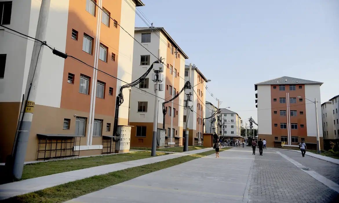 Minha Casa Minha Vida autoriza 2.574 moradias em oito estados