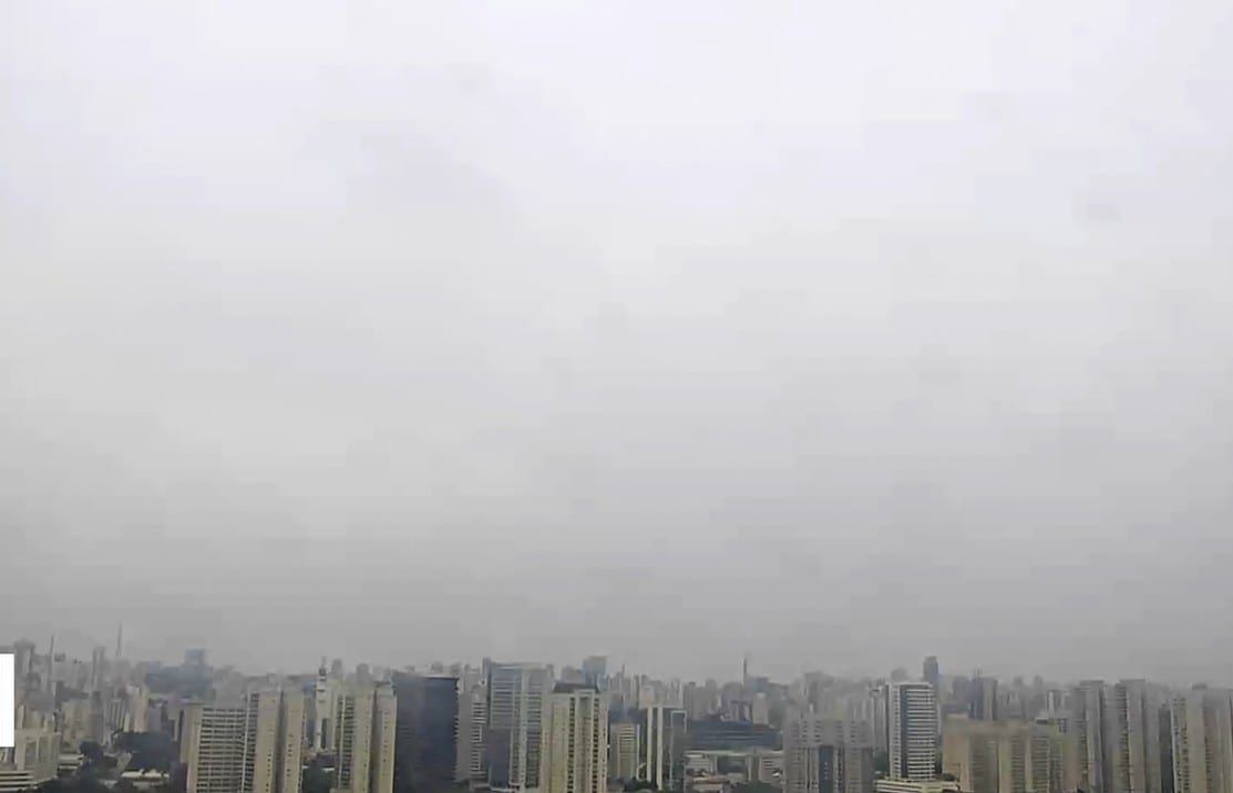 São Paulo tem previsão de chuva neste sábado e de temporais no domingo de eleição