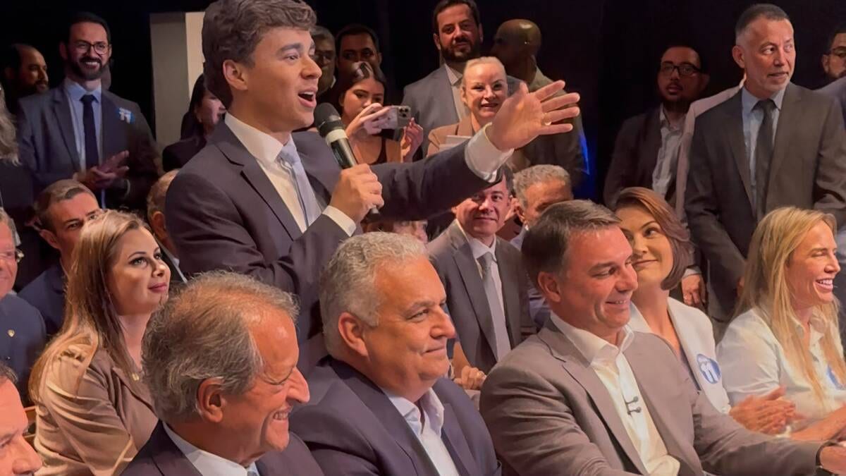 “Agora Bolsonaro está dormindo com uma senadora”, diz Nikolas Ferreira