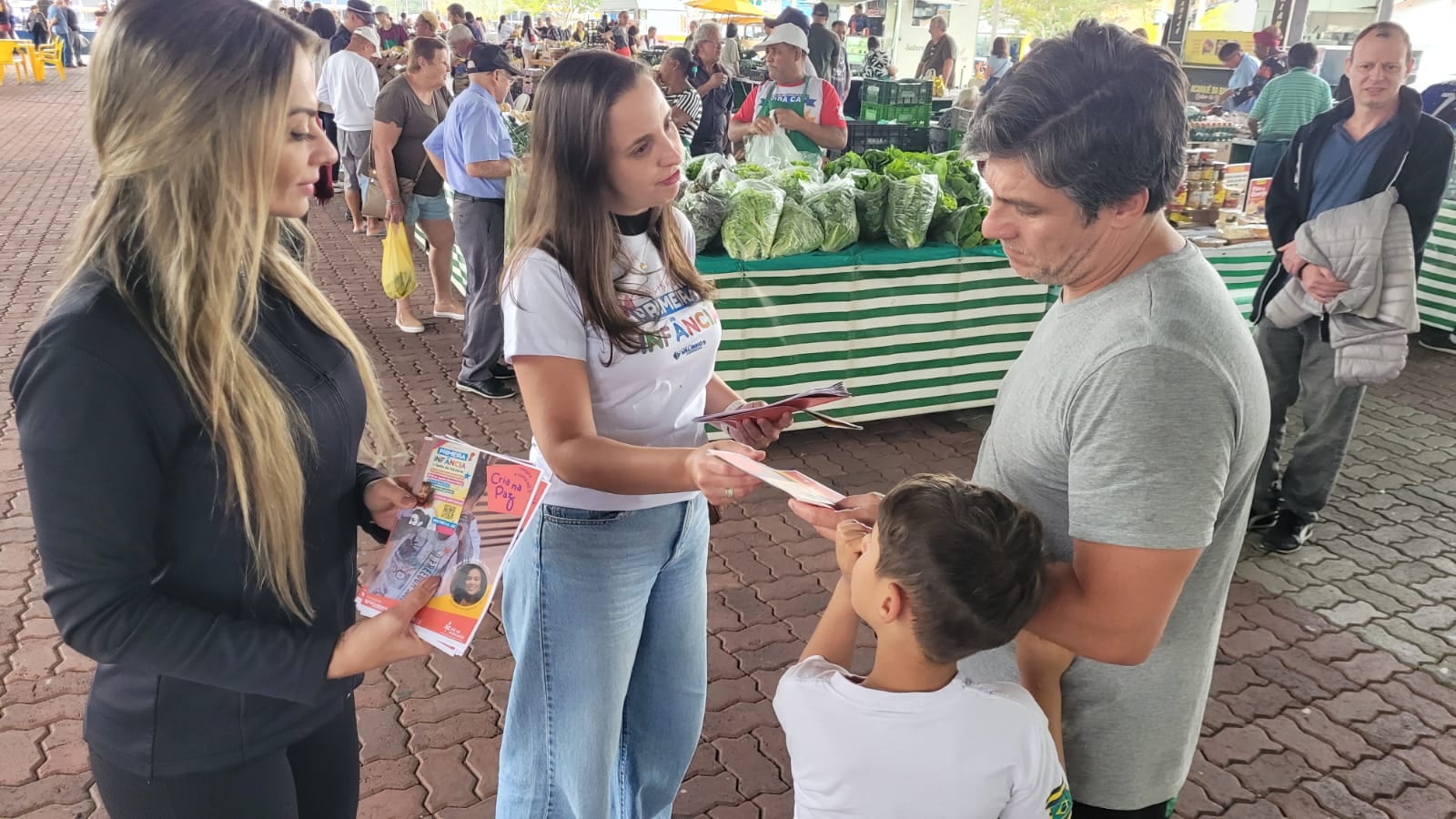 Semana da Primeira Infância de Valinhos traz palestra de Elisama Santos e ações educativas