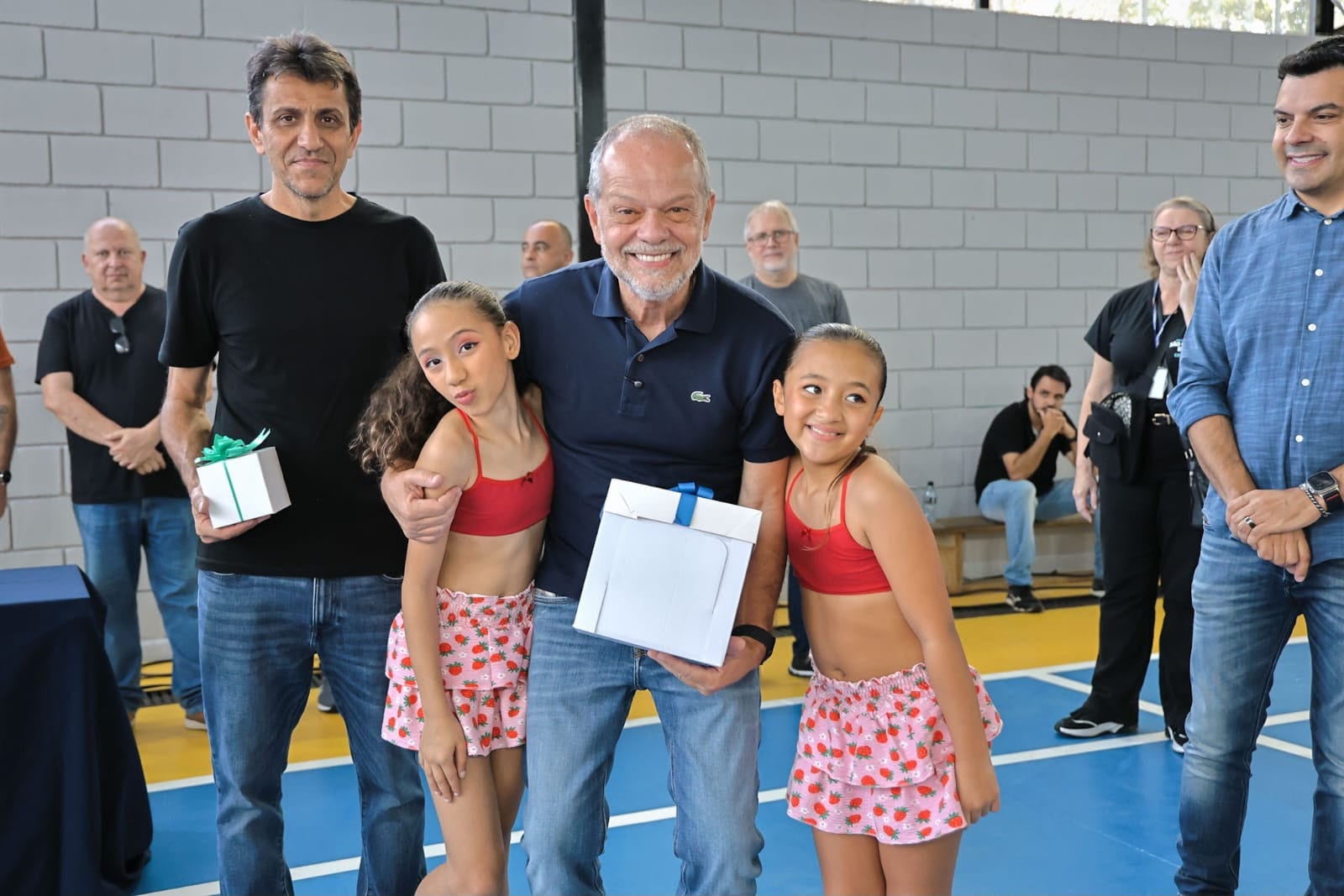 São Caetano inaugura quadra revitalizada da EMEF Padre Luiz Capra
