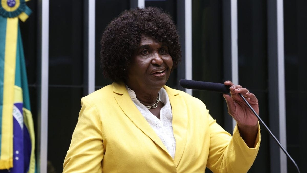 Benedita lidera disputa ao Senado no RJ com 15%, aponta pesquisa Quaest