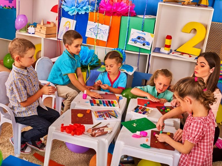 Projeto de Lei propõe fim do limite de dedução escolar no IR