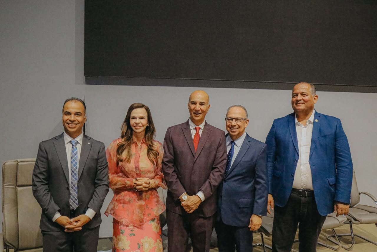 Em Gurupi, Professora Dorinha exalta força da Nação Madureira no cuidado com as famílias e no combate às drogas