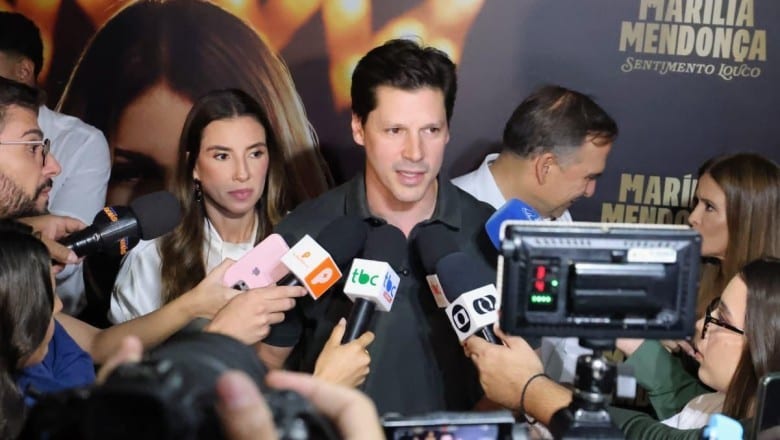 Daniel Vilela prestigia lançamento de série documental sobre Marília Mendonça