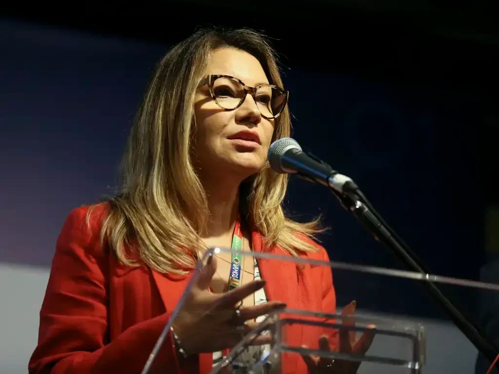 Janja: mulheres foram decisivas em 2022 e vão decidir de novo
