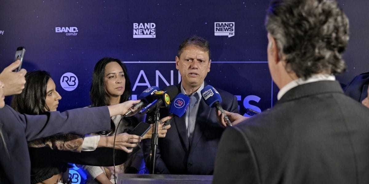 Tarcísio defende ações de segurança e cita tecnologia e aumento de efetivo
