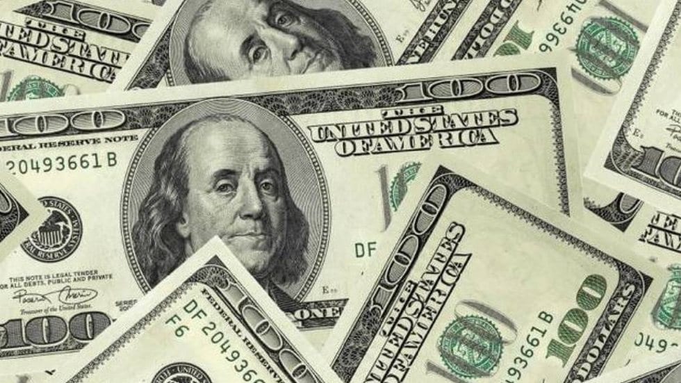 Dólar inicia setembro a R$ 5,18 com atenção voltada ao PIB e ao Orçamento de 2027
